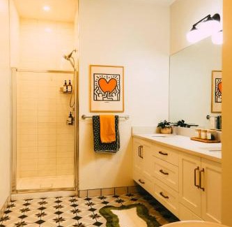 Downtown Halifax Apartment | Pause Penthouse Lofts - Downtown - Free Parking