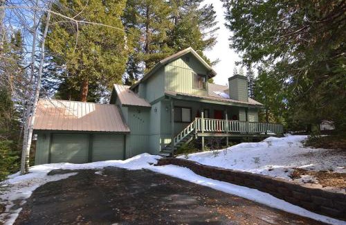 Shaver Lake House | Paw's Cabin