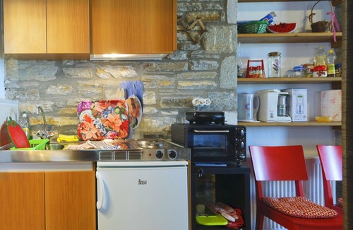 Agios Georgios Nilias Apartment | PELIONGODDESS "DIANA" STUDIO WITH PRIVATE HEATED POOL