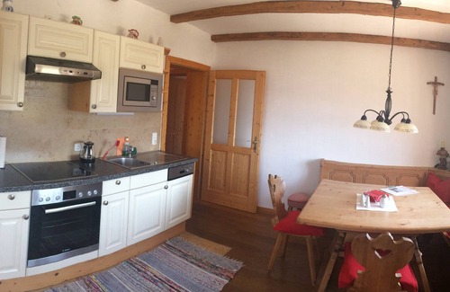 Puch bei Hallein Apartment | Peace and relaxation, family vacation, large garden