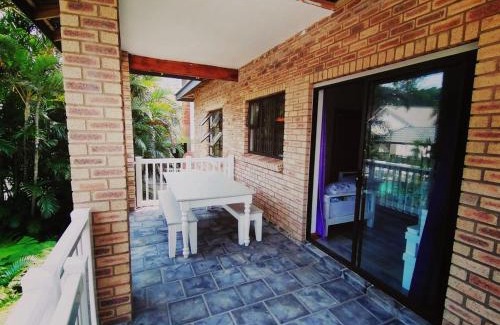 Margate House | Peace Cottages Uvongo.