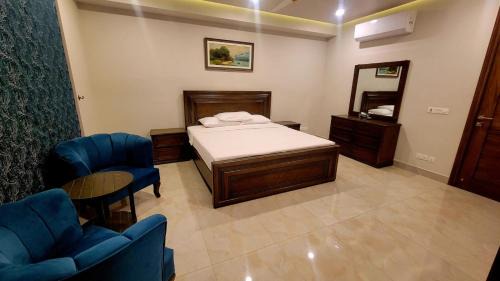 F-8 Sector Bed & Breakfast | Peace Guest House