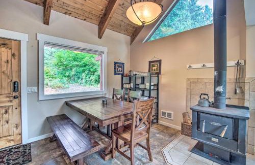 Cle Elum House | Peace in the Pines Cle Elum Cabin with Trail!