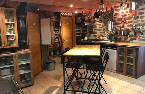 Saint-Pierreville House | Peace, nature, vision