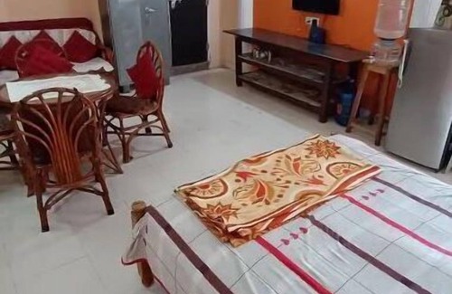 Hyderabad Apartment | Peaceful 1RK Room 9000084372