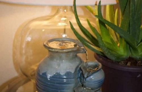 Tomah Apartment | Peaceful 2Bed, Office, HotTub!