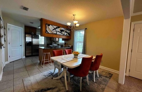 Valdosta House | Peaceful 3 bedroom Home near Moody Air Force Base