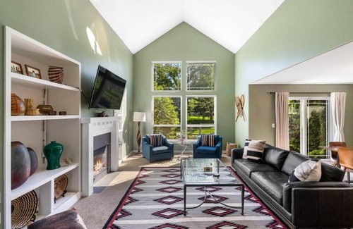 Harvest Creek House | Peaceful 3BD in heart of Bozeman