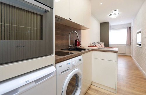 St. Michael's Apartment | Peaceful and Novel Place to Stay