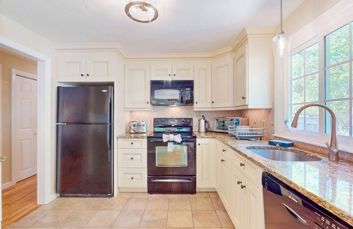Harwich House | Peaceful beach retreat: private yard, close to beaches, Chatham & rail trail