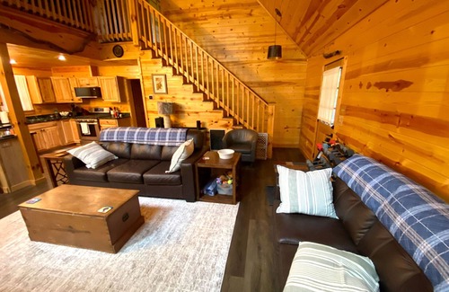 Murphy Cabin | Peaceful cabin retreat in Murphy, NC