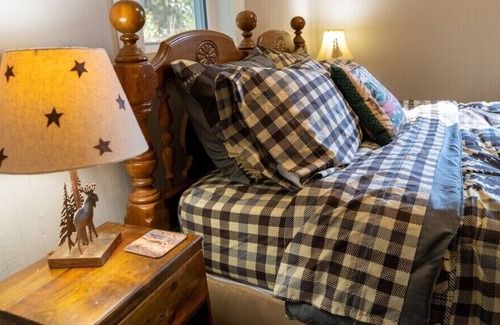 Bismarck Cottage | Peaceful country setting! Granny's Hidden cottage