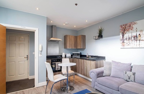 Sheffield Apartment | Peaceful Cozy Retreat in Sheffield