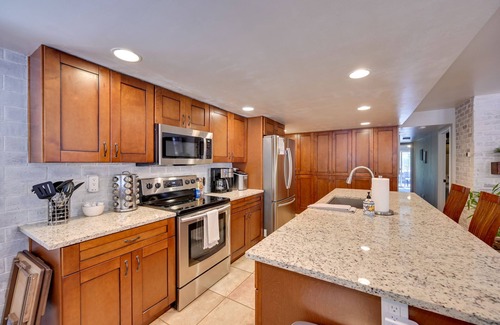 Payson Cottage | Peaceful Deck + Fire Pit: Payson Home!