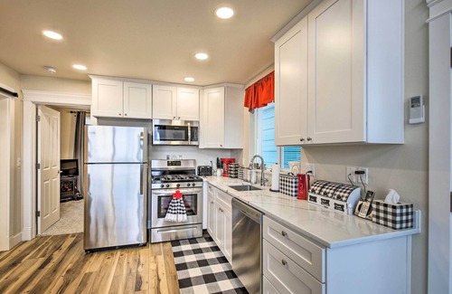 Yachats Condo | Peaceful Fall Escape: Oregon Home w/Ocean View