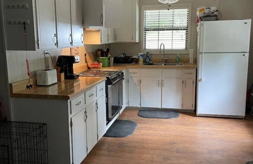 Abbeville House | Peaceful getaway on the water