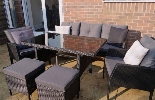 Oakham House | Peaceful Holiday Home - Very Quiet (2 parking spaces)