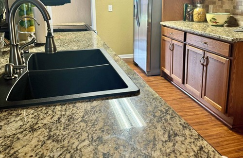 Port Malabar House | Peaceful in PalmbaynIndulge in tranquility at our cozy spacious retreat,