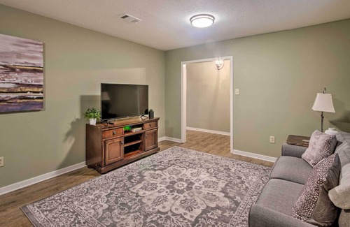 Tougaloo House | Peaceful Jackson Home w/ Yard < 9 Mi to Dtwn!