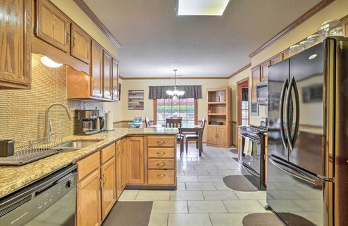 Cordova House | Peaceful Memphis Family Home ~ 20 Mi to Dtwn!
