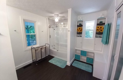 Florence Other | Peaceful Pastures - Secluded Couple's Retreat