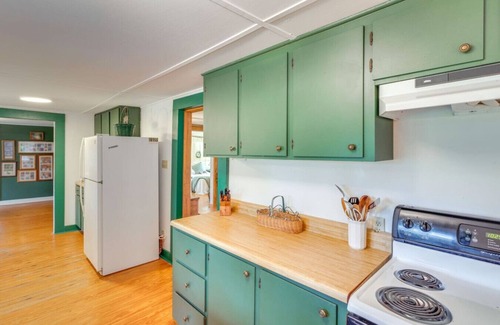 Fowlstown House | Peaceful Pines Cabin w/Deck & Wildlife Views