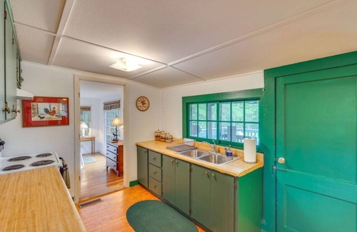 Fowlstown House | Peaceful Pines Cabin w/Deck & Wildlife Views