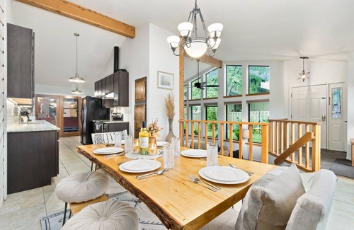 Prospect - Shields House | Peaceful Pines | Home Gym & Office, Near Trails