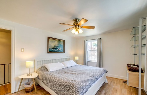 Squirrel Hill South Apartment | Peaceful Pittsburgh Townhome w/Large Yard