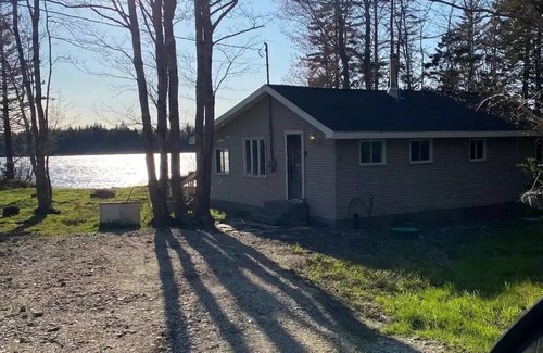 Yarmouth County House | Peaceful place to stay. On lake in a rural area. Country living with amenitiesn