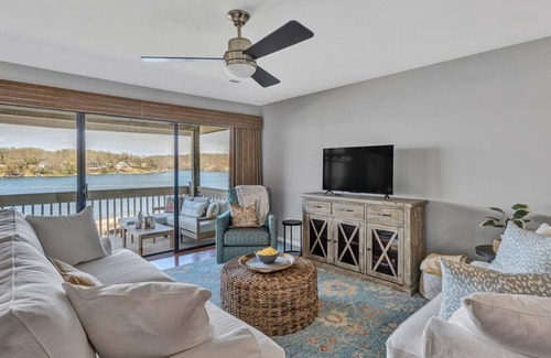North Shore Condo | Peaceful Point - Fantastic Upscale Condo Available Ready for Vacation?