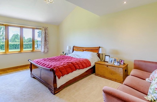 Ripley Cabin | Peaceful pretty cottage with fabulous rural views and open space. NEW listing