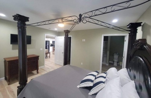 Cave City House | Peaceful private 3 bedroom & 2 bathroom new home near Mammoth Cave.