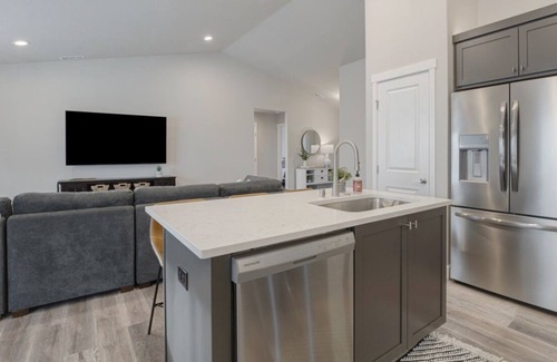 Tri-Cities House | Peaceful, private and clean get-away.