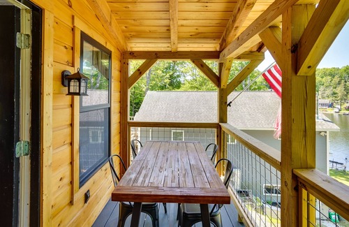 Averill Park Cottage | Peaceful Retreat on Burden Lake w/ Deck & Kayaks!