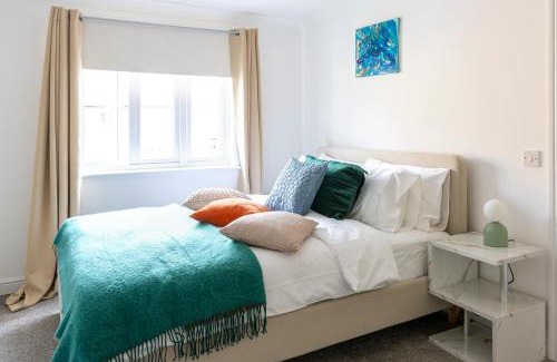 Witney House | Peaceful Witney Retreat near Oxford - Cotswold