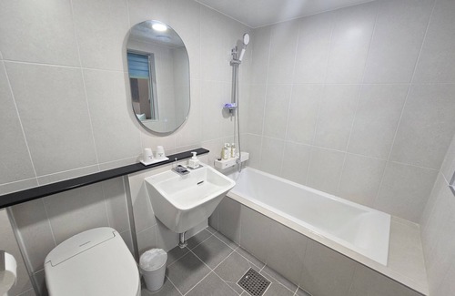 Wonju Hotel | peach motel