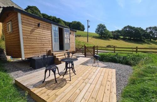 Hope Valley Cabin | Peak District Shepherds Hut