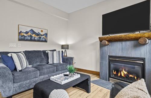 Canmore Apartment | Peaks and Patio 3 Bedroom managed by Little Sister Getaways