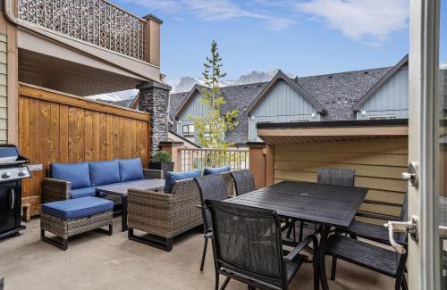 Canmore Apartment | Peaks and Patio 3 Bedroom managed by Little Sister Getaways