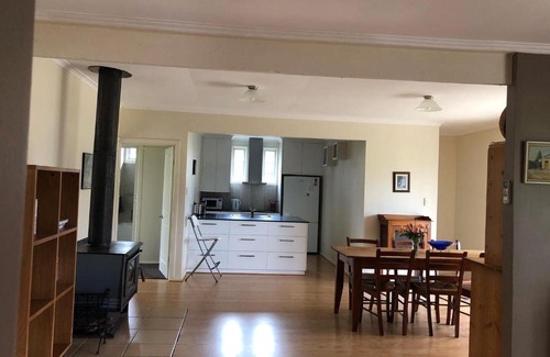 Dunkeld House | Peaks Trail Rest Dunkeld