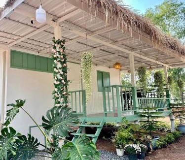 Nong Khai Resort | Peang Tara Cafe & Resort