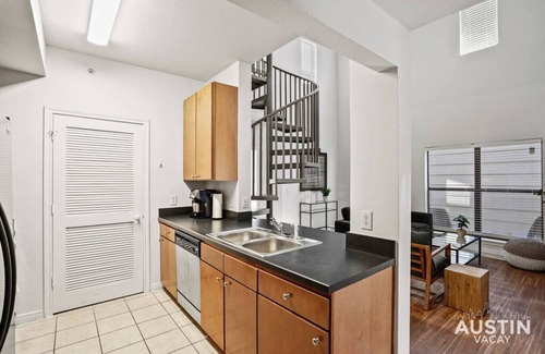 Pemberton Heights Apartment | Pearl #605 xxxxxxxxx