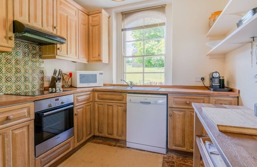Biddestone Cottage | Peartree Cottage, Euridge - Sleeps 6 guests in 3 bedrooms