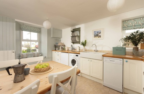 St Just Cottage | Pebble Cottage. Picture perfect cottage in St Just
