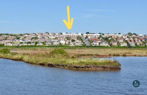 Weymouth House | Pebble House - Sea views parking family friendly