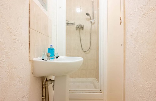 Southampton House | Pebbles guest house room 3