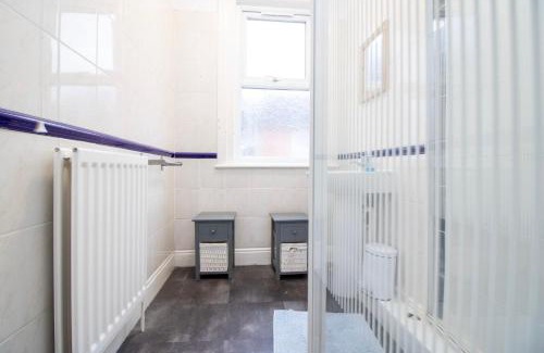 Southampton House | Pebbles Guest House Room 1