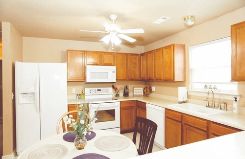 Bentonville House | Pedal Inn 1 - Trails 2 Minutes Away & Dogs Welcome