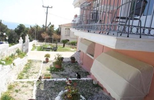 Agia Marina Apartment | Pelagos Studios by Frangki